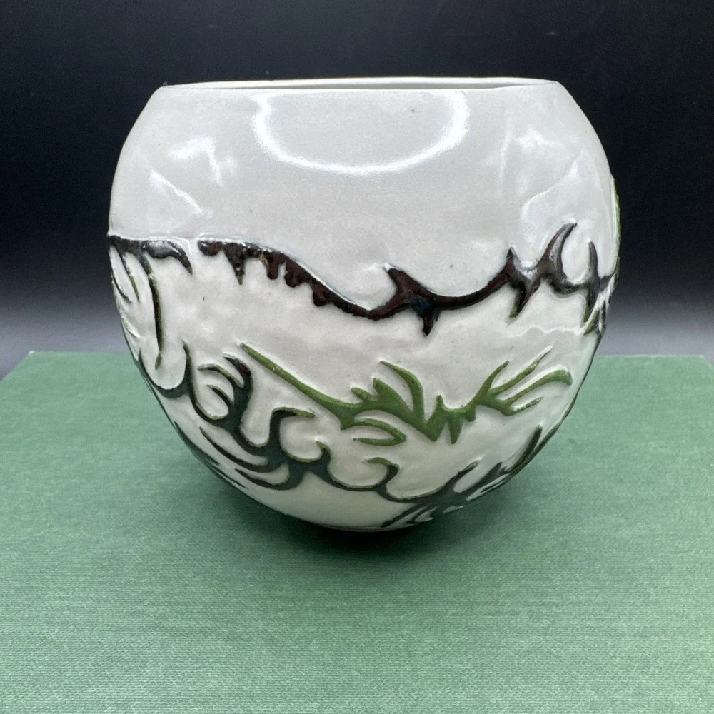 Studio Art Pottery Vase BF Gillen Incised Raised Black Green Abstract Design‎ 5